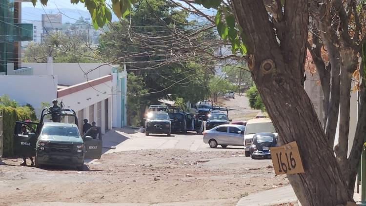 Federales mantienen en vigilancia departamentos al Norte de Culiac&aacute;n, en Pedregal del Humaya