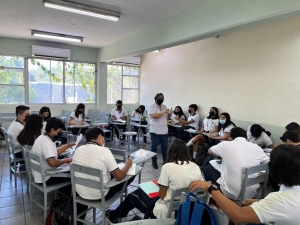 Capacitan a maestros de la UAS previo al arranque del ciclo escolar
