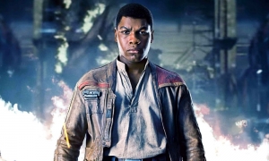 John Boyega acusa a Disney de racismo por marginar personajes negros