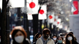 Jap&oacute;n extiende estado de emergencia y refuerza restricciones