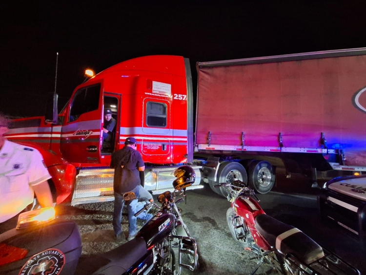 Una pareja resultó lesionada luego de un accidente tipo choque a la altura del Penal de Aguaruto