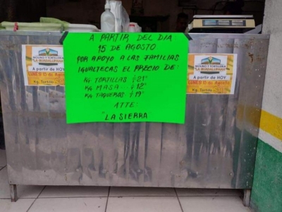 C&aacute;rtel de la Sierra &lsquo;baja precio&rsquo; de tortillas y masa en Iguala, Guerrero