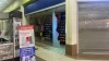 En la madrugada: sujetos armados roban locales dentro de conocida Plaza en Barrancos, en Culiac&aacute;n