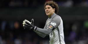 A Memo Ochoa nadie quiere enfrentarlo; es uno de los mejores guardametas del mundo