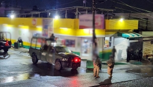 Asesinan a balazos a un joven dentro de un minis&uacute;per en Infonavit Ca&ntilde;adas, en Culiac&aacute;n