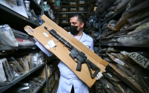 Michoac&aacute;n y EU crean base de datos que permitir&aacute; rastreo de armas