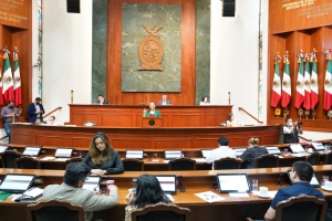 El 25 de mayo Ferreiro solicitar&aacute; la suspensi&oacute;n definitiva del juicio pol&iacute;tico, aseguran diputados