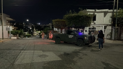 Detienen a dos hombres que dispararon contra una casa y quemaron auto en Culiac&aacute;n