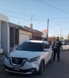 Presuntos asaltantes abandonan camioneta tras persecuci&oacute;n