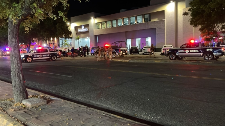 Fallece uno de los 3 heridos en ataque a balazos en funeraria en la Colonia Guadalupe, en Culiacán