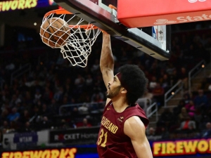 Cavaliers de Cleveland aseguran su lugar en playoffs de NBA
