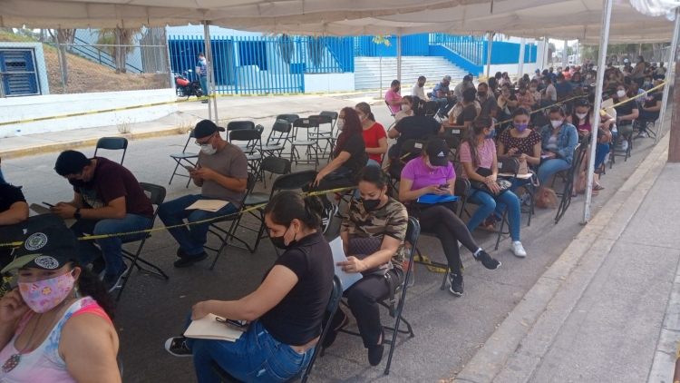 Profesores ven con incertidumbre el regreso a clases presenciales