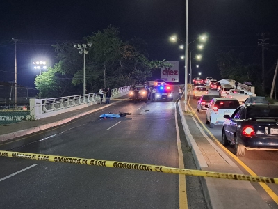 Un ciclista de entre 40 años de edad falleció tras ser arrollado por el conductor de un automóvil, sobre el bulevar Rolando Arjona