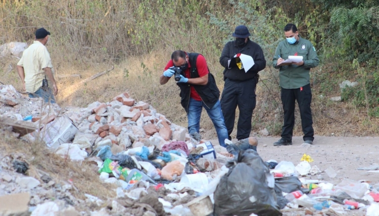 Encuentran a un hombre asesinado a balazos al norte de Culiacán