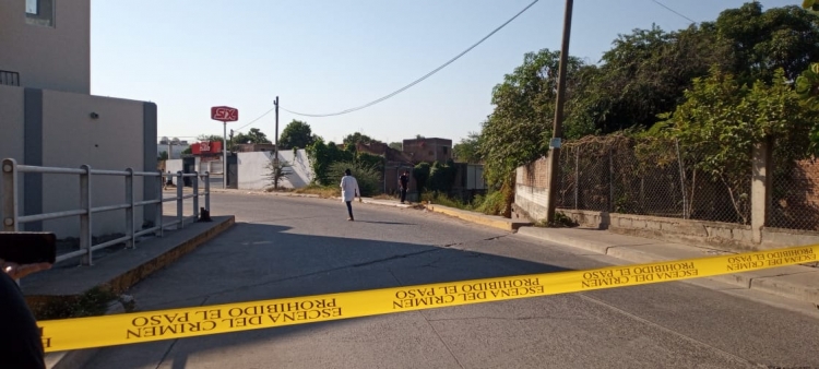 Hallan el cuerpo de un hombre en el fondo de un arroyo