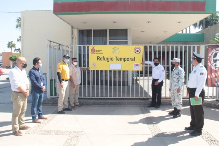 Instalan refugios temporales en Navolato en medio de agentes perturbadores