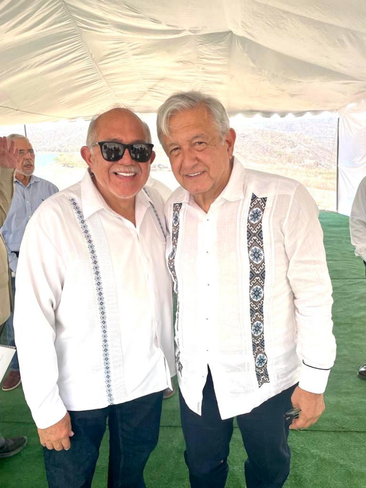 El Químico si fue invitado a la gira de AMLO por el sur de Sinaloa