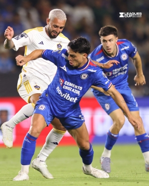 Cruz Azul gana en penales y Santos pierde en la Leagues Cup 2025