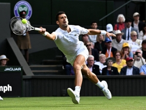 Djokovic tiene victoria histórica en Wimbledon: llega a los 350 triunfos en Grand Slam